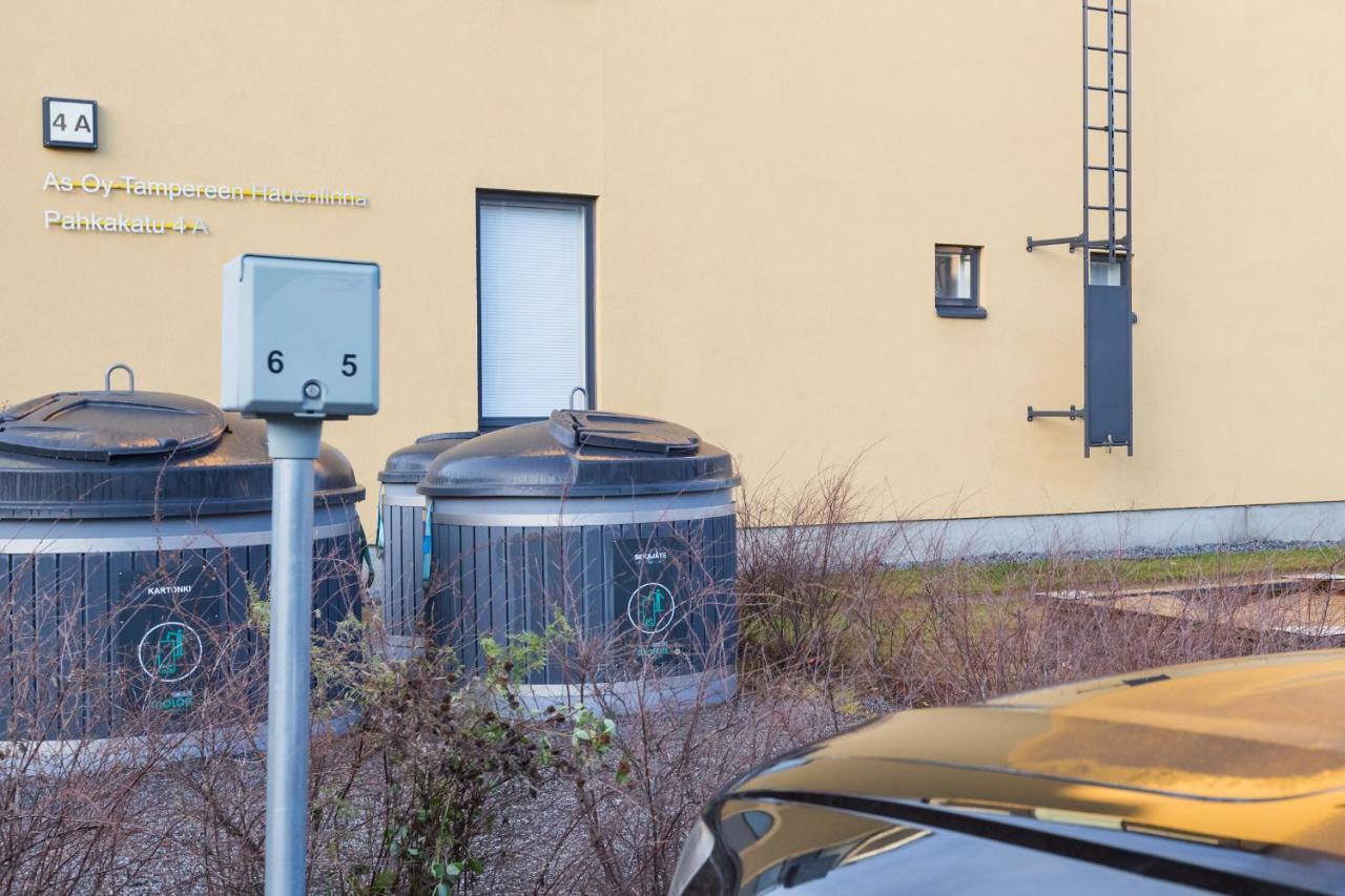 Valoisa Parvekkeellinen Kaksio, Oma Parkkipaikka Lägenhet Tammerfors Exteriör bild